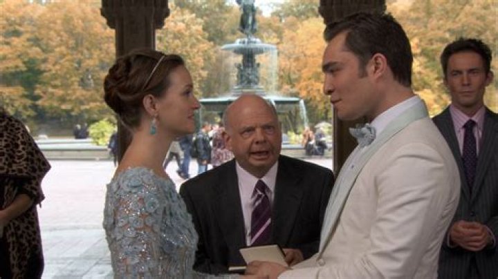 Are blair and chuck together in season 6?