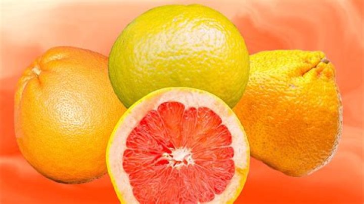 Did grapefruits get their name?
