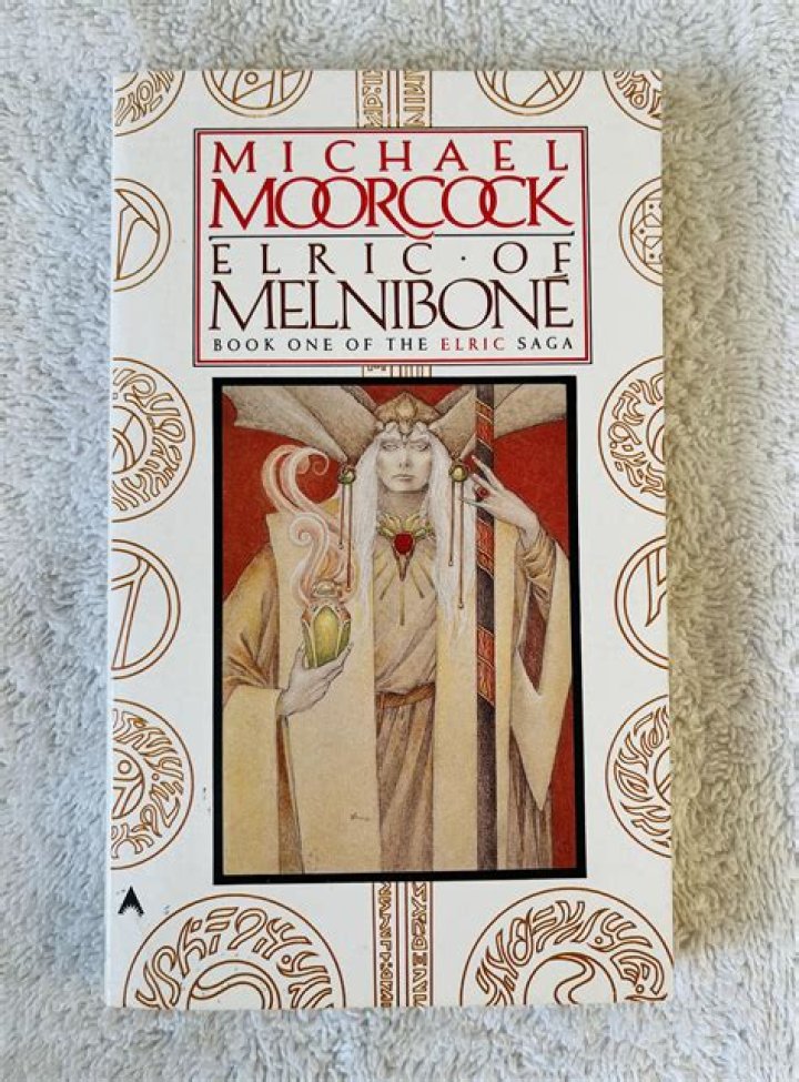 How does elric of melnibone died?