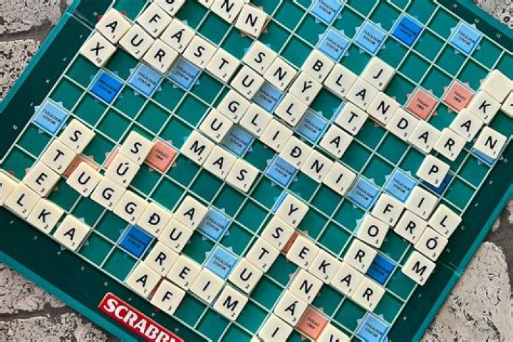 Is outy a scrabble word?