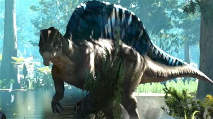What do spinosaurus eat?