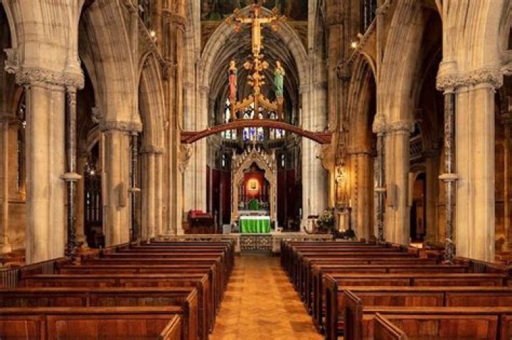 What is verger in church of england?